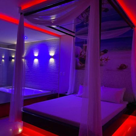 Motel Paris أباريسيدا دي غويانيا المظهر الخارجي الصورة